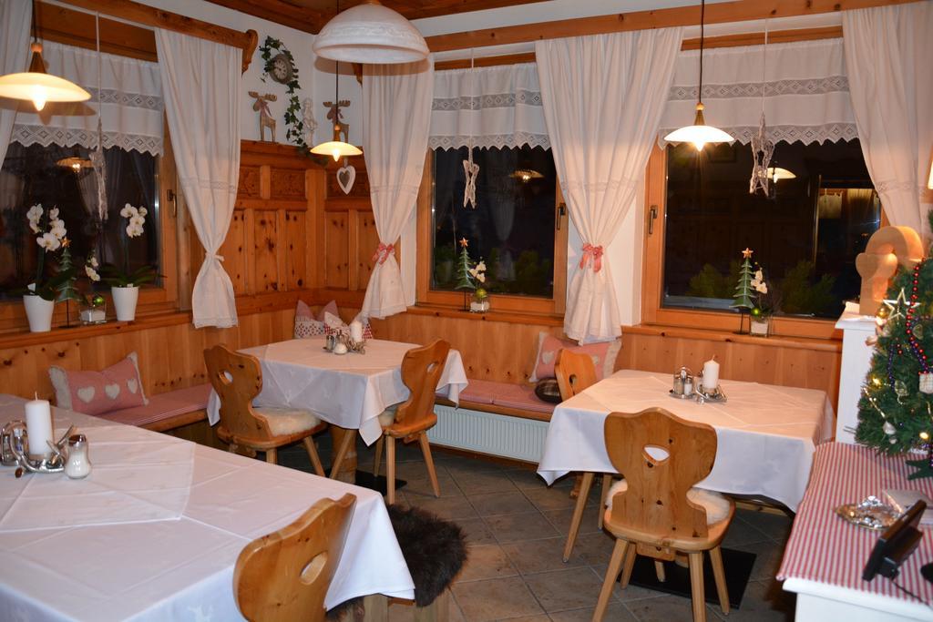 Hotel Gasthaus Schwarzenstein Ginzling Eksteriør bilde