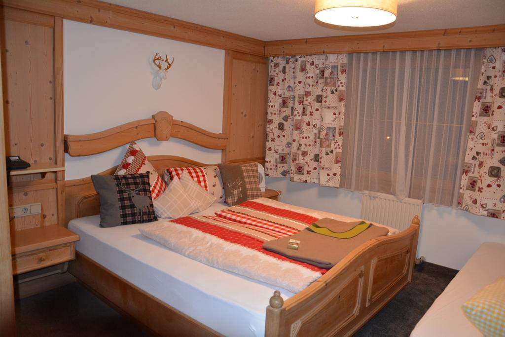 Hotel Gasthaus Schwarzenstein Ginzling Eksteriør bilde